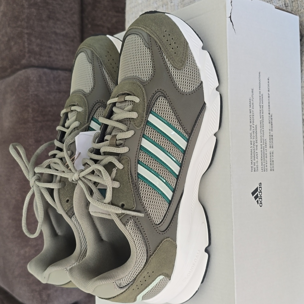 ADIDAS MEN'S GREEN ATHLETIC RUNNING SHOES SNEAKERS SIZE 10